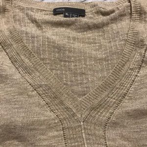 Light weight oatmeal Vince sweater